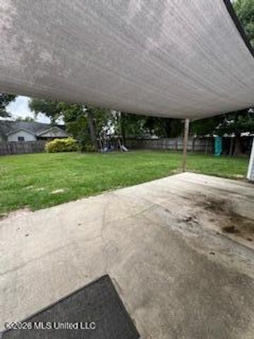 11121 Bayview Lane, Biloxi, MS 39532