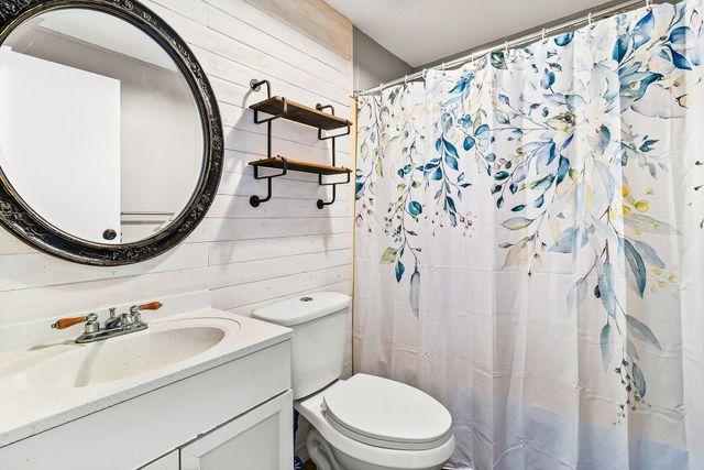 1687 Timberline Drive, Onalaska, TX 77360