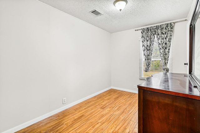 1687 Timberline Drive, Onalaska, TX 77360