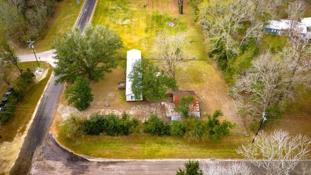 1687 Timberline Drive, Onalaska, TX 77360