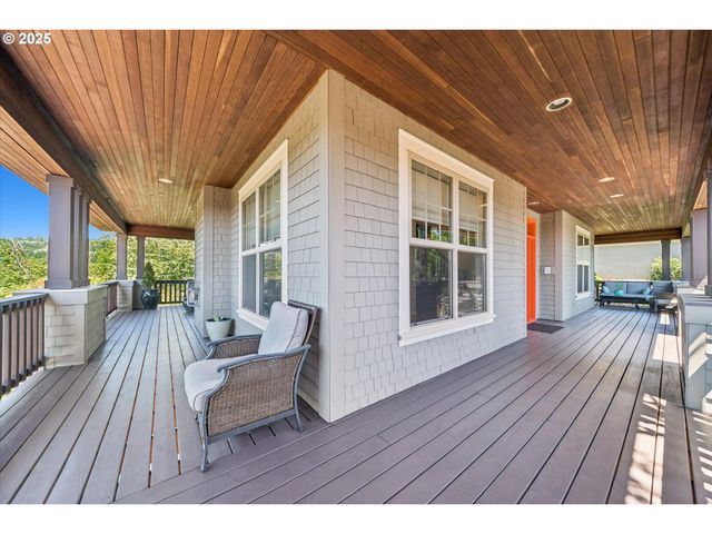 2323 Nw PINNACLE Dr, Portland, OR 97229