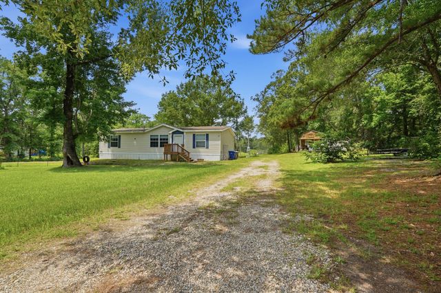 1639 Lake Vernon, Leesville, LA 71446
