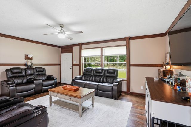 1639 Lake Vernon, Leesville, LA 71446