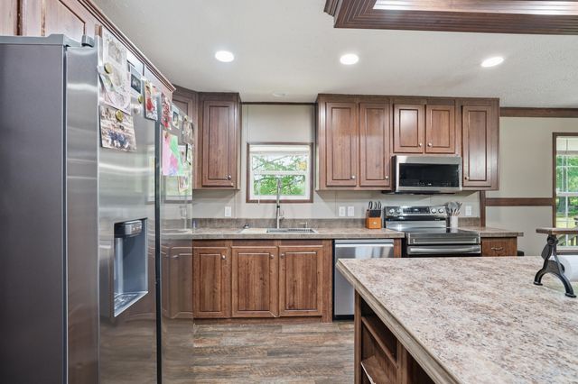 1639 Lake Vernon, Leesville, LA 71446