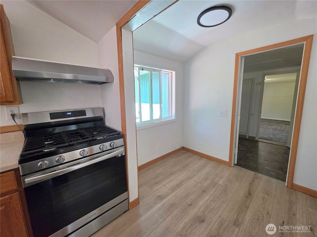 10002 Oak Lane SW, Lakewood, WA 98499