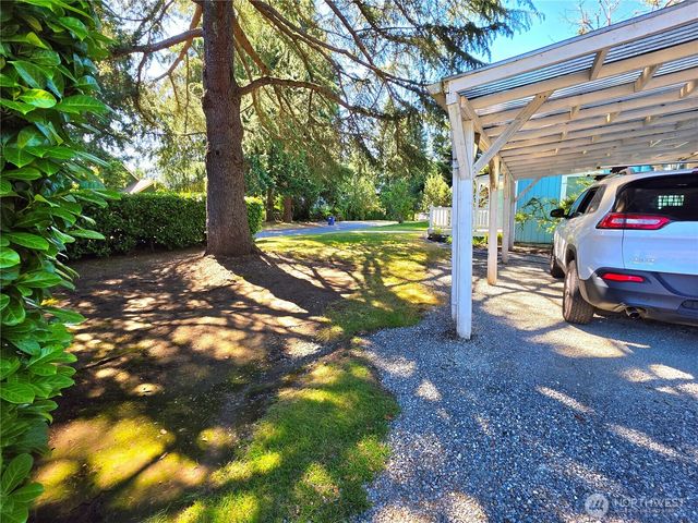 10002 Oak Lane SW, Lakewood, WA 98499