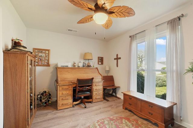 1050 Bradford Cir, Lodi, CA 95240