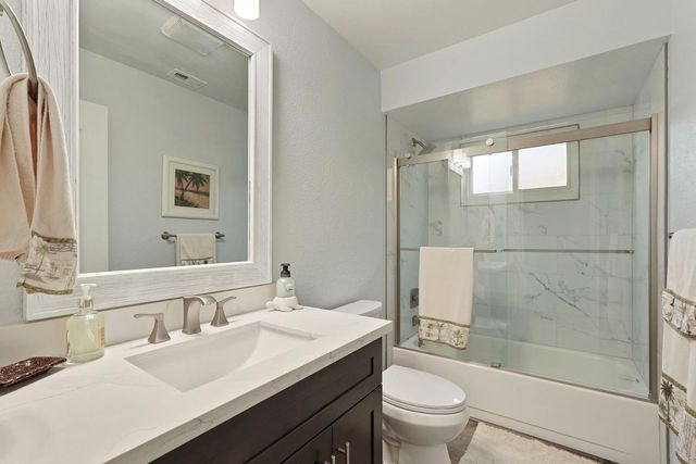 1050 Bradford Cir, Lodi, CA 95240