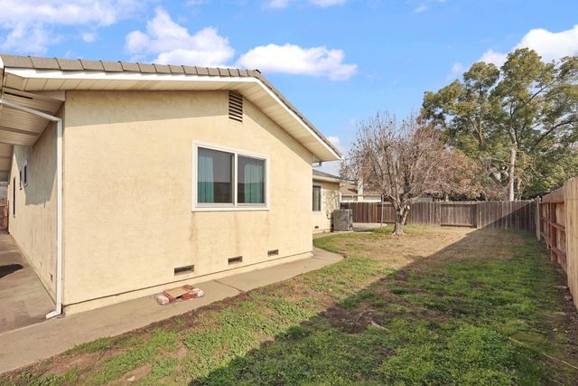 1050 Bradford Cir, Lodi, CA 95240