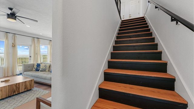 112 Ocean Shore Drive, Crystal Beach, TX 77650