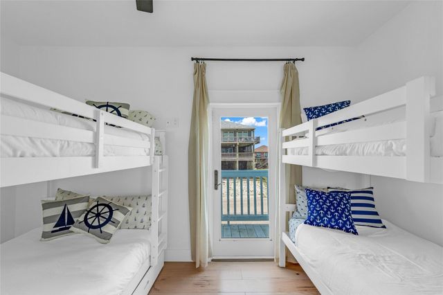 112 Ocean Shore Drive, Crystal Beach, TX 77650