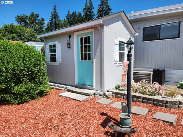 11524 Sw ROYAL VILLA Dr, Tigard, OR 97224