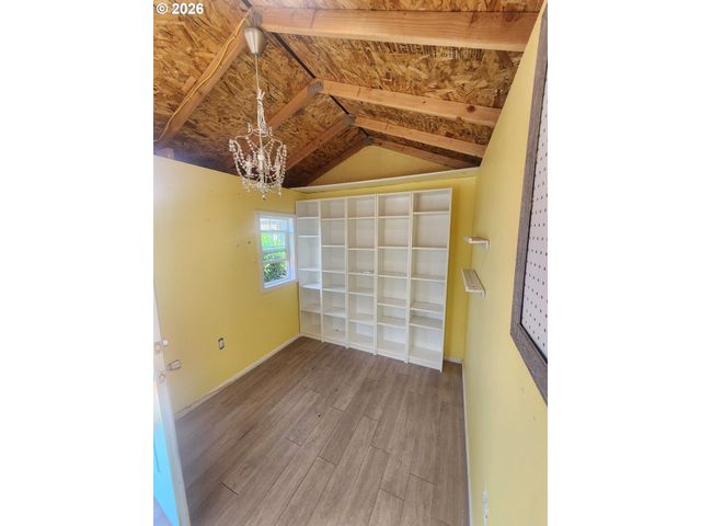 11524 Sw ROYAL VILLA Dr, Tigard, OR 97224