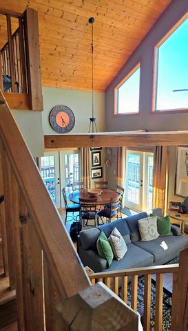 299 Bethabara View, Hayesville, NC 28904