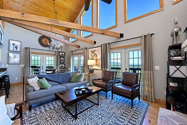 299 Bethabara View, Hayesville, NC 28904