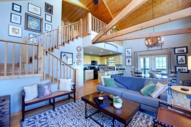 299 Bethabara View, Hayesville, NC 28904