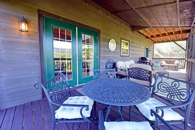 299 Bethabara View, Hayesville, NC 28904