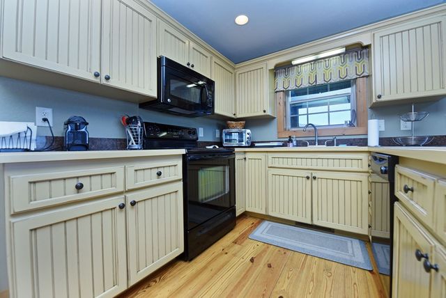 299 Bethabara View, Hayesville, NC 28904