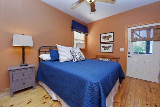 299 Bethabara View, Hayesville, NC 28904