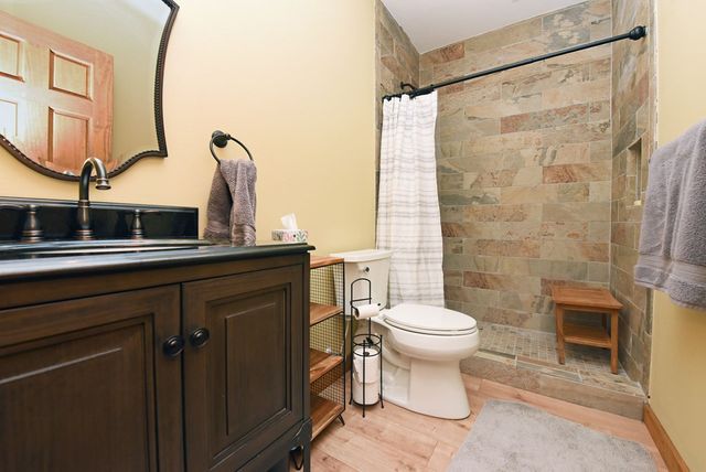 299 Bethabara View, Hayesville, NC 28904