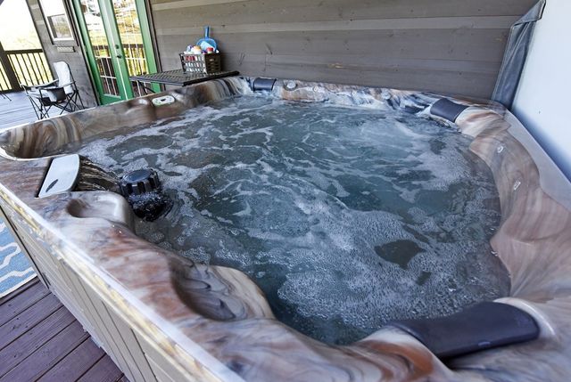 299 Bethabara View, Hayesville, NC 28904