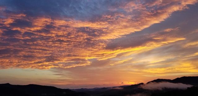 299 Bethabara View, Hayesville, NC 28904
