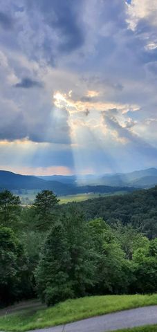 299 Bethabara View, Hayesville, NC 28904