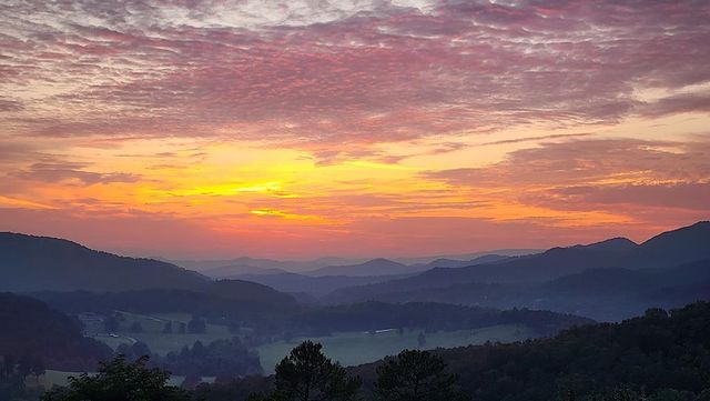 299 Bethabara View, Hayesville, NC 28904