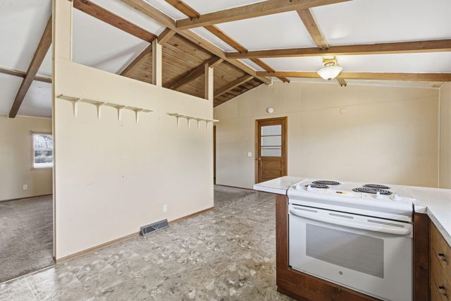 2314 S Farm Road 123, Springfield, MO 65807