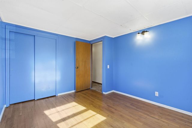 2314 S Farm Road 123, Springfield, MO 65807