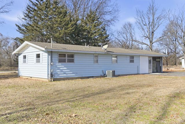 2314 S Farm Road 123, Springfield, MO 65807