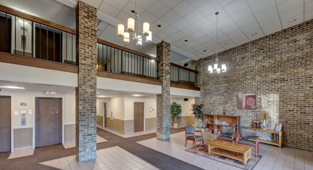 1460 Fairlane Drive 229, Schaumburg, IL 60193