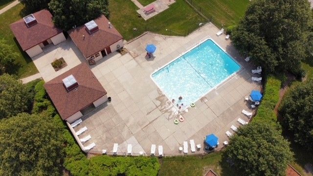 1460 Fairlane Drive 229, Schaumburg, IL 60193