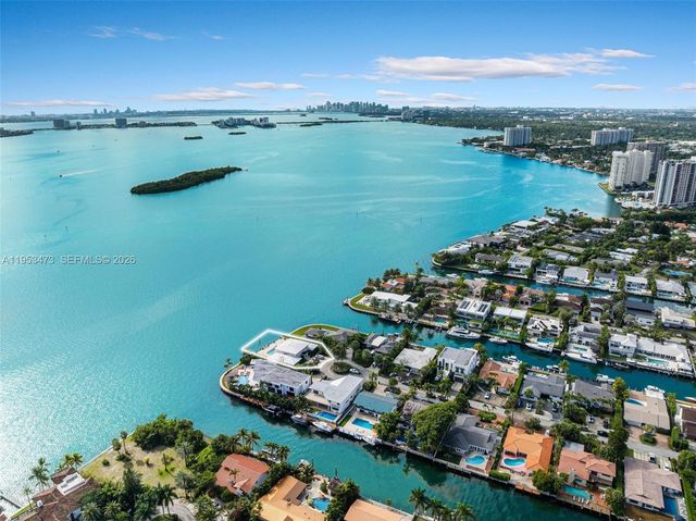 1990 NE 119th Rd, North Miami, FL 33181