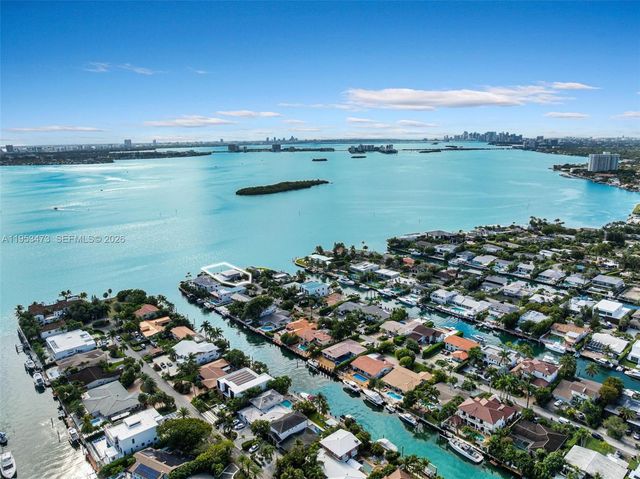 1990 NE 119th Rd, North Miami, FL 33181