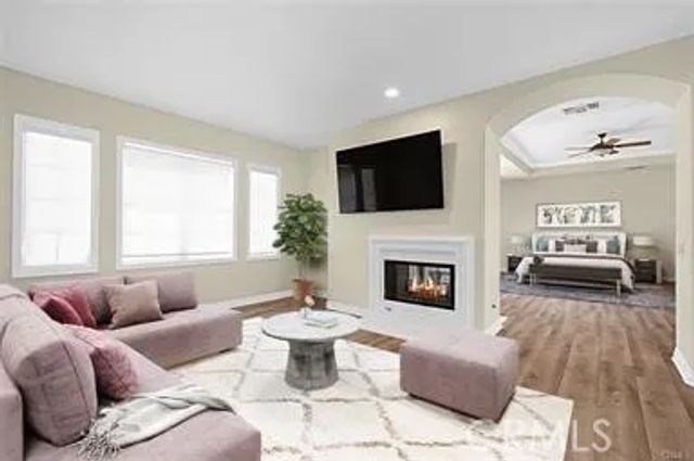 24992 Normans Way, Calabasas, CA 91302