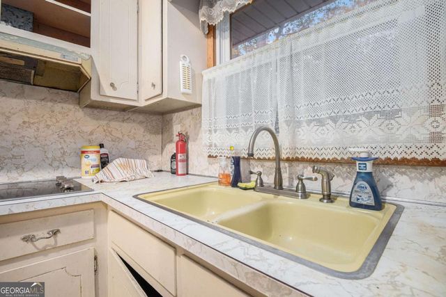 91 Berlin Street, Tallapoosa, GA 30176