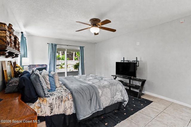 826 Roger Avenue NW, Palm Bay, FL 32907