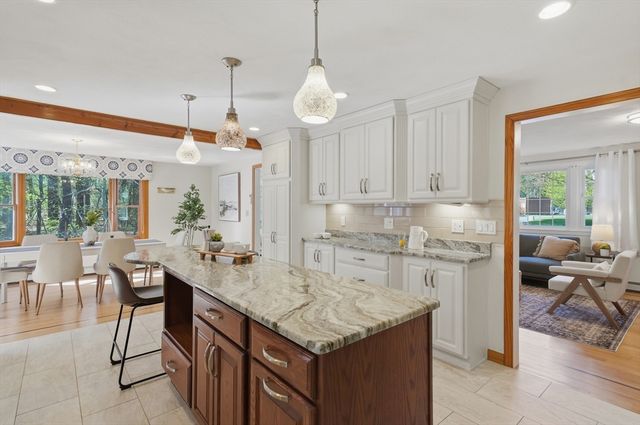 72 Crimson Road, Billerica, MA 01821