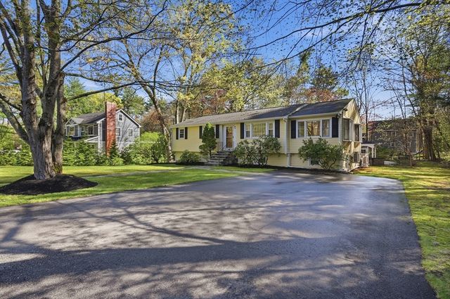 72 Crimson Road, Billerica, MA 01821