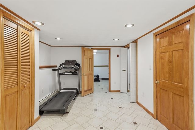 72 Crimson Road, Billerica, MA 01821