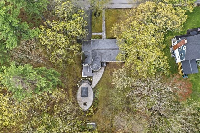 72 Crimson Road, Billerica, MA 01821