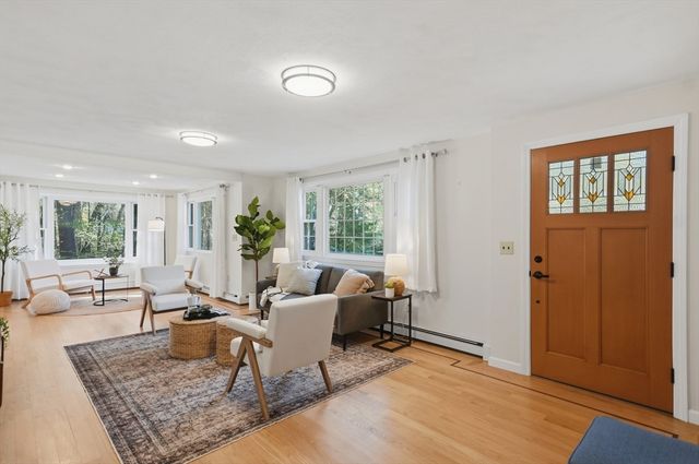 72 Crimson Road, Billerica, MA 01821