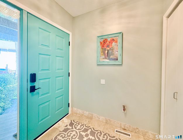 122 Sunrise Hill Road 122, Norwalk, CT 06851