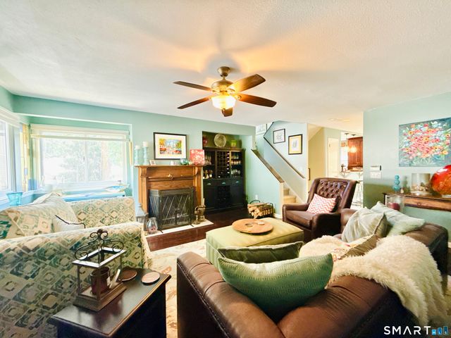 122 Sunrise Hill Road 122, Norwalk, CT 06851