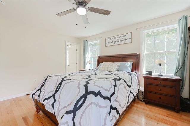 30 Town Farm Rd, North Brookfield, MA 01535