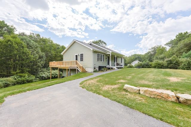 30 Town Farm Rd, North Brookfield, MA 01535