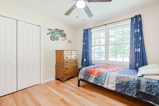 30 Town Farm Rd, North Brookfield, MA 01535