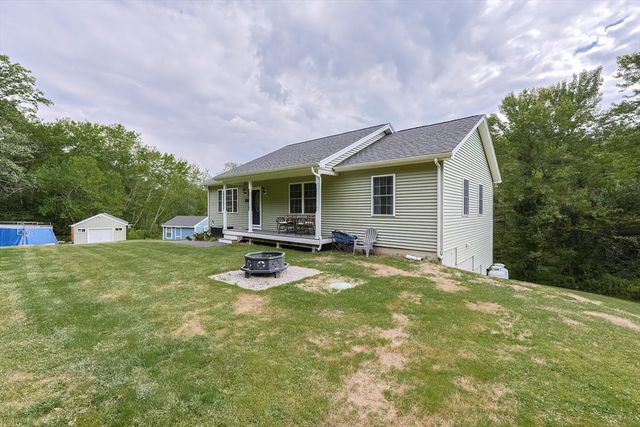 30 Town Farm Rd, North Brookfield, MA 01535