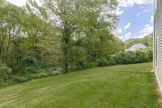 30 Town Farm Rd, North Brookfield, MA 01535